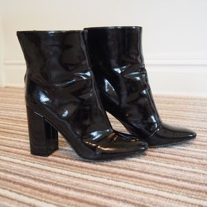 Jessica Simpson boots in perfect condition